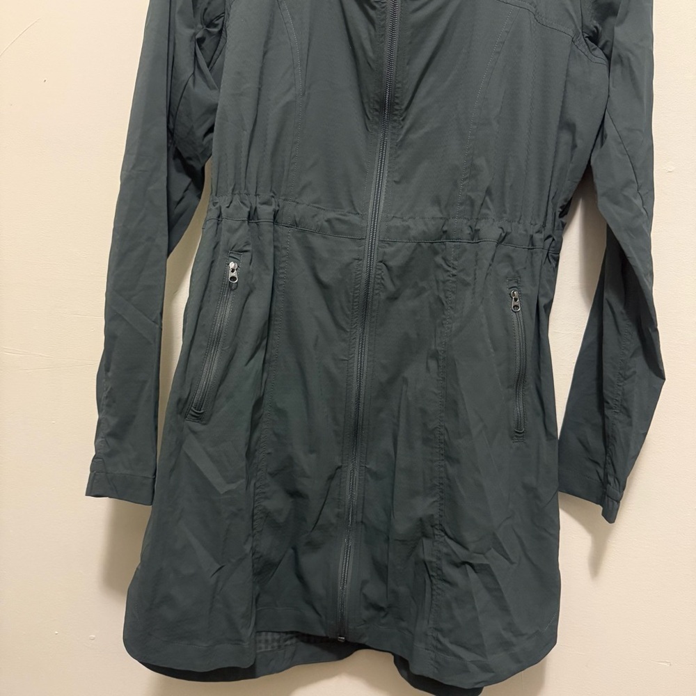Athleta Overcloud Jacket Womens Navy Hood Nylon Zip Front Pocket Caped Size S - Picture 5 of 10